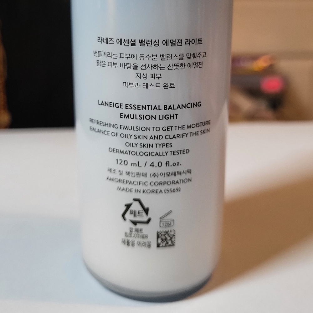 LANEIGE Essential Balancing Emulsion (Light), Sealed, 120ml, New - Picture 3 of 3